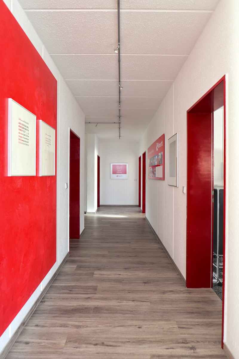 Knecht office - hallway